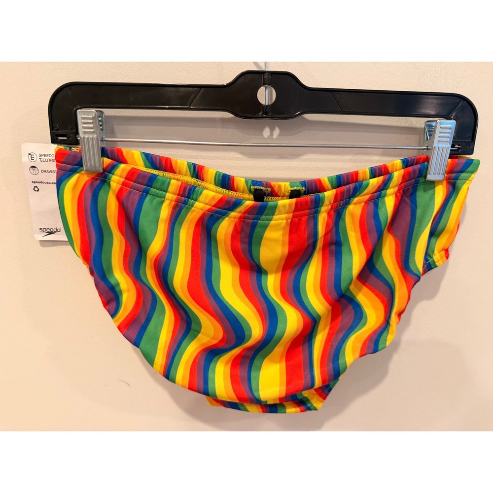 Speedo Mens Pride Collection Rainbow Tide Swim Briefs Eco Endurance Size 34 NEW - Picture 2 of 8